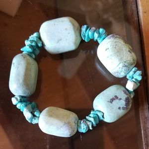 Faux turquoise bead bracelet band stretches